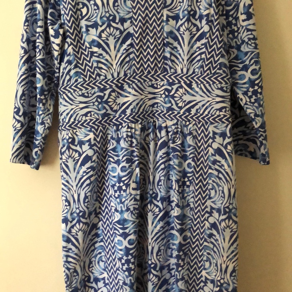 Dress - Picture 2 of 5
